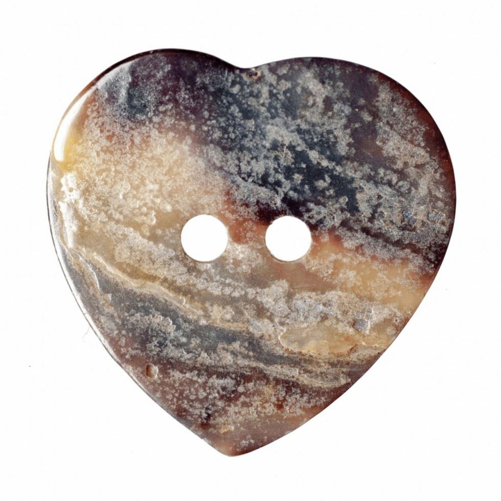 Hemline Cream Heart Shell Buttons