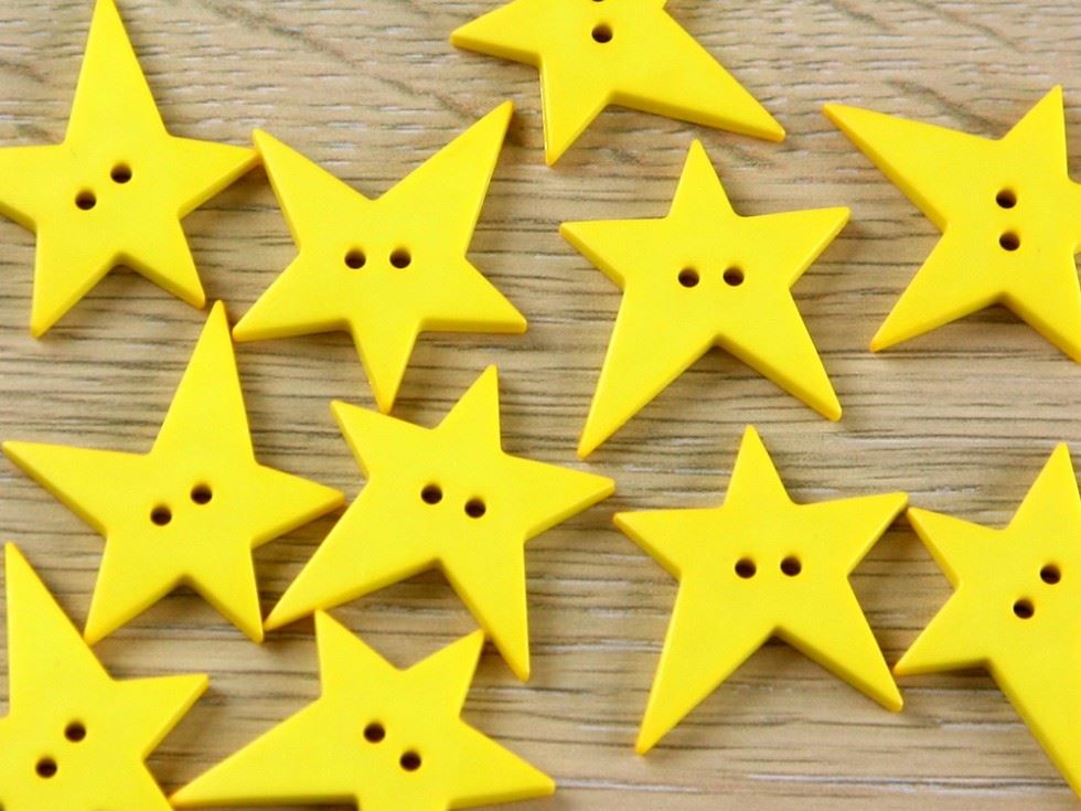 Dill Yellow Plastic Star Buttons (Value Pack)