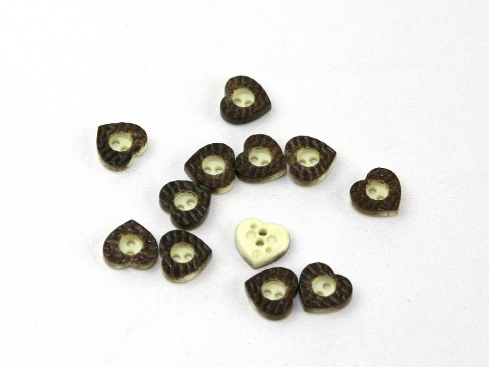 Dill Heart Plastic Buttons (Value Pack) Brown
 