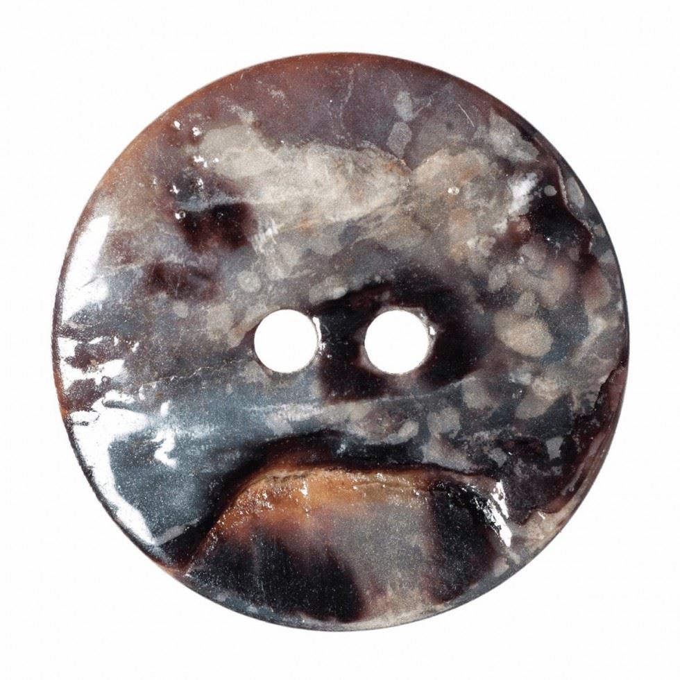 Hemline Natural Round Shell Buttons