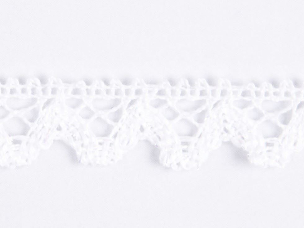 Essential Trimmings White Cotton Lace Trim (Value Roll)