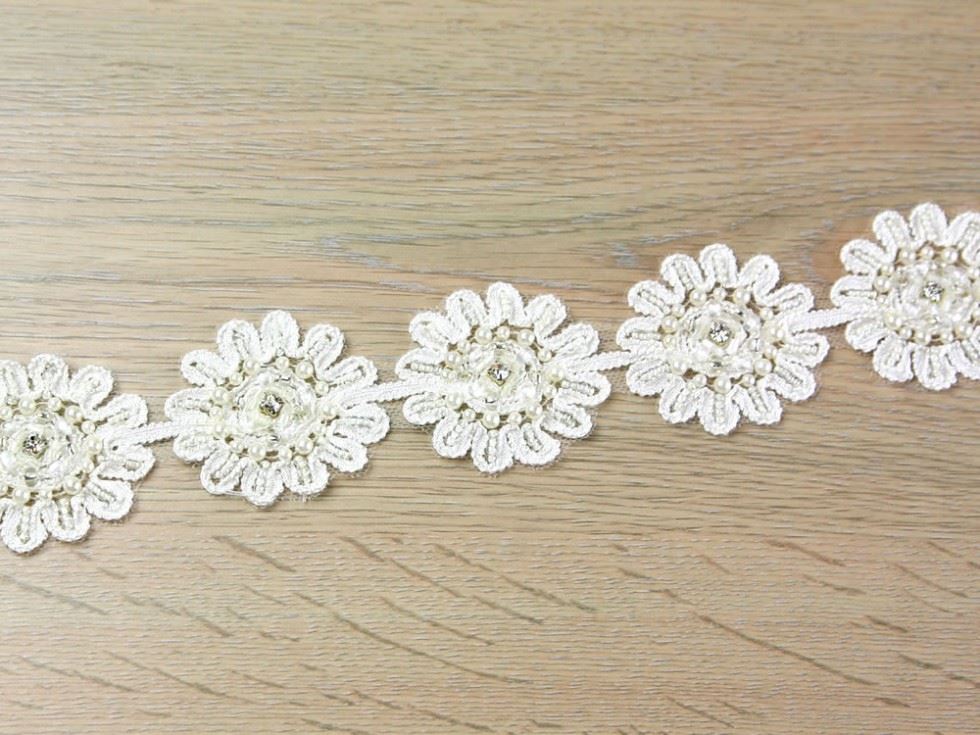 Pearl Diamante Lace Trim Ivory