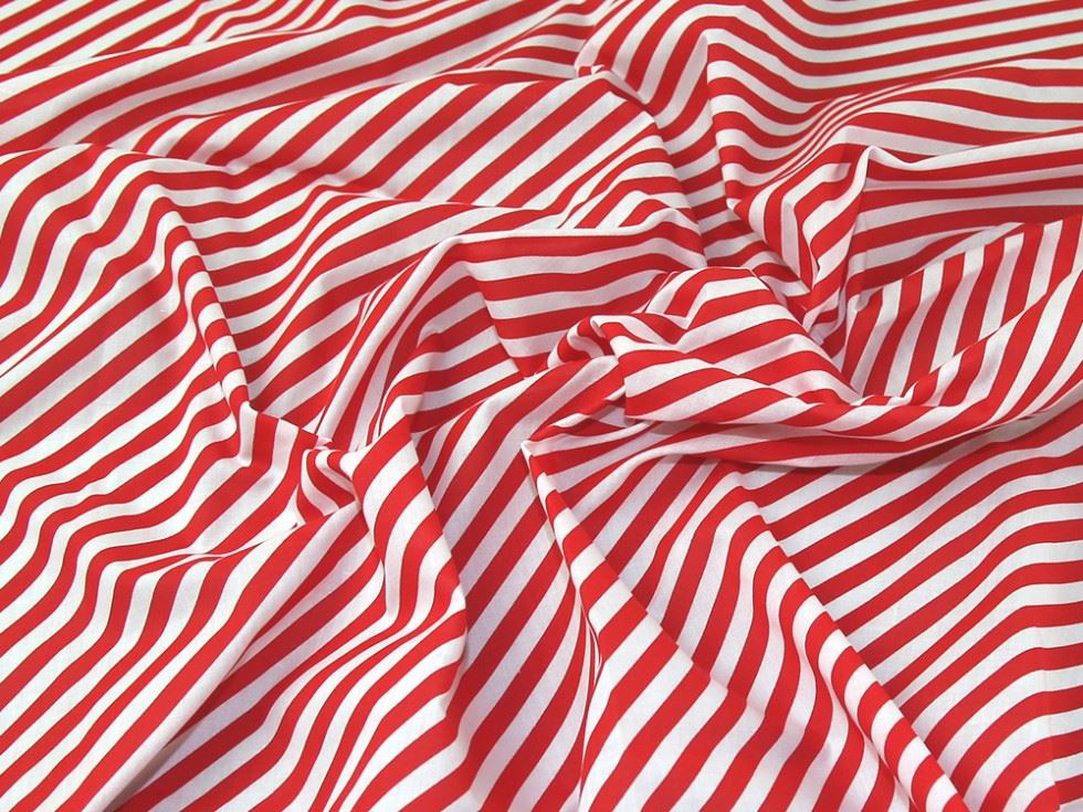 Printed Polycotton Fabric Red