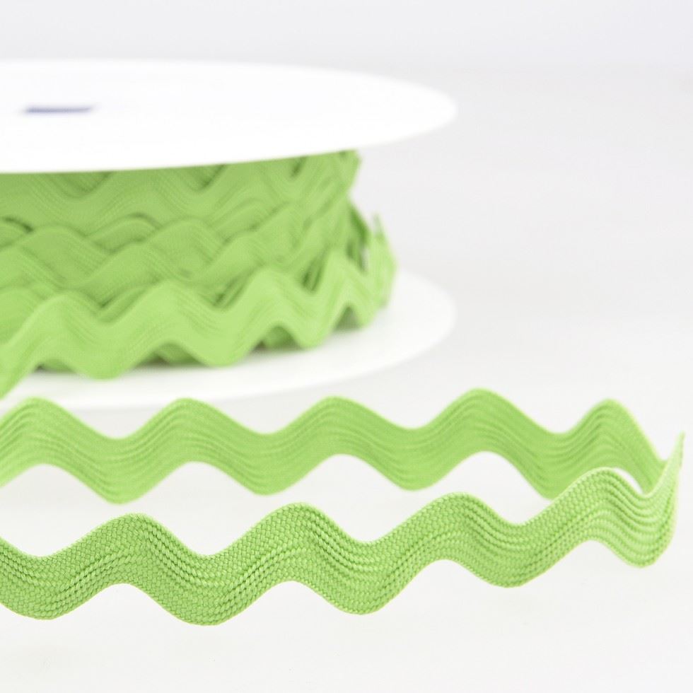 Stephanoise Ric Rac Trim Lime Green