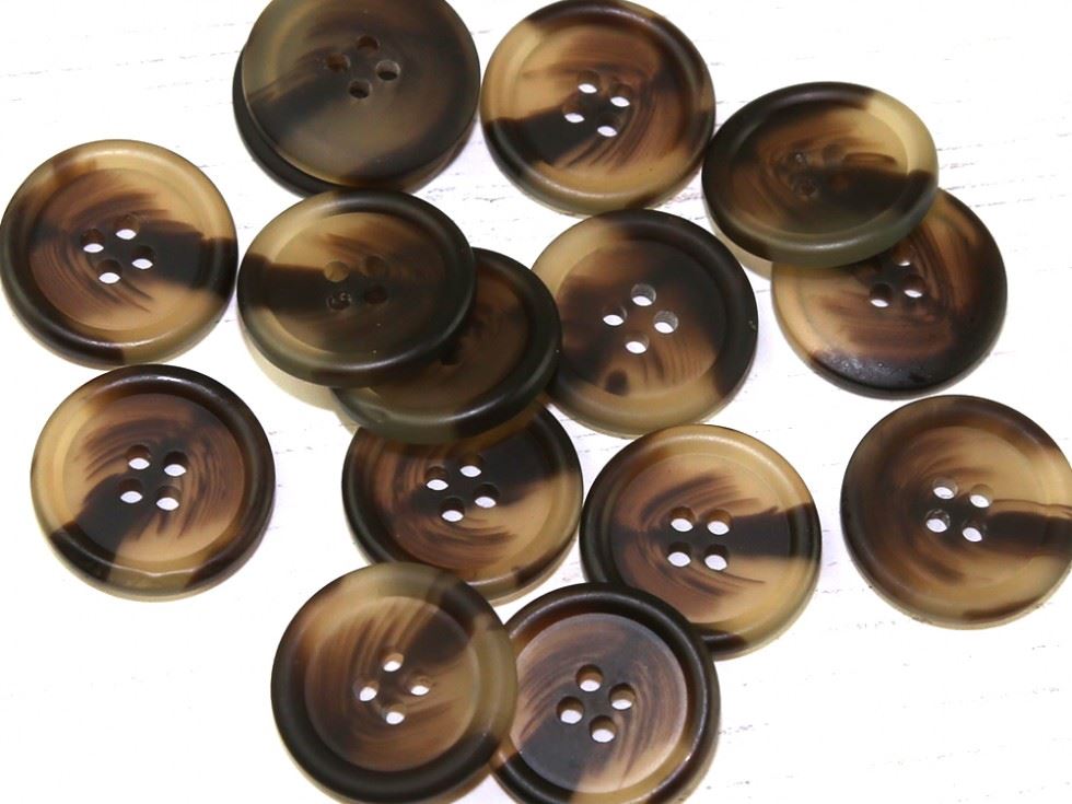 Dill Round Plastic Buttons (Value Pack) Beige & Brown