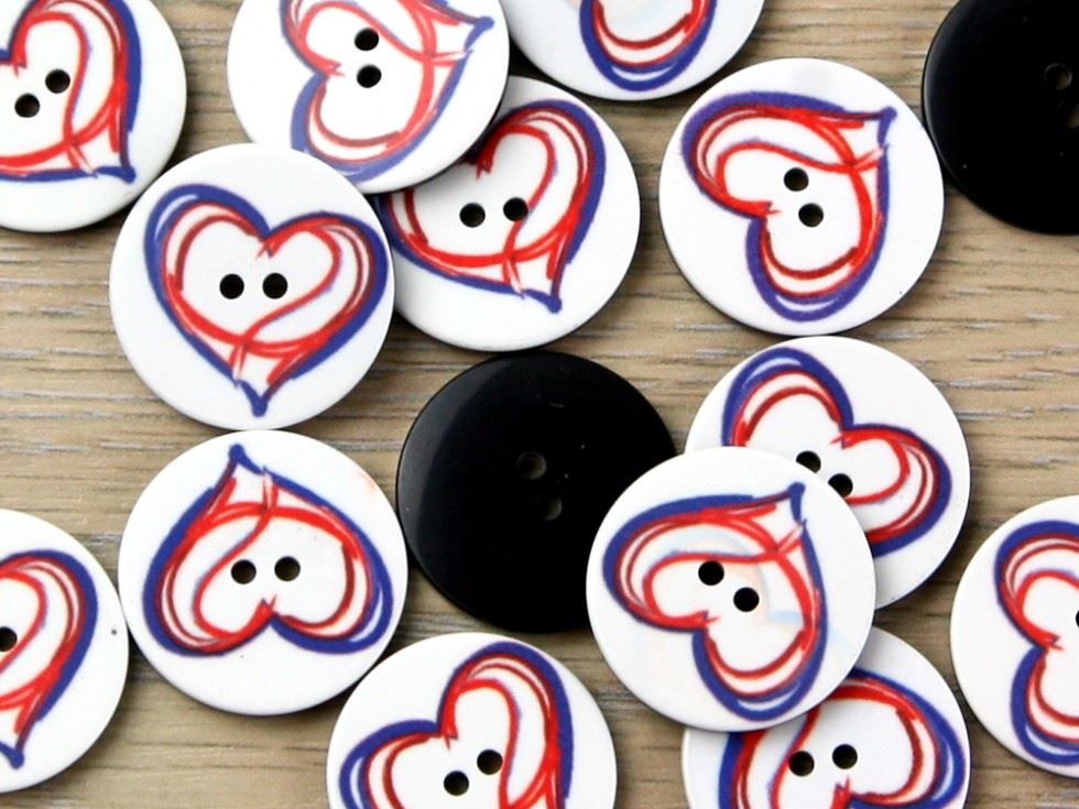 Crendon Bright Heart Drawing Buttons (Value Pack)