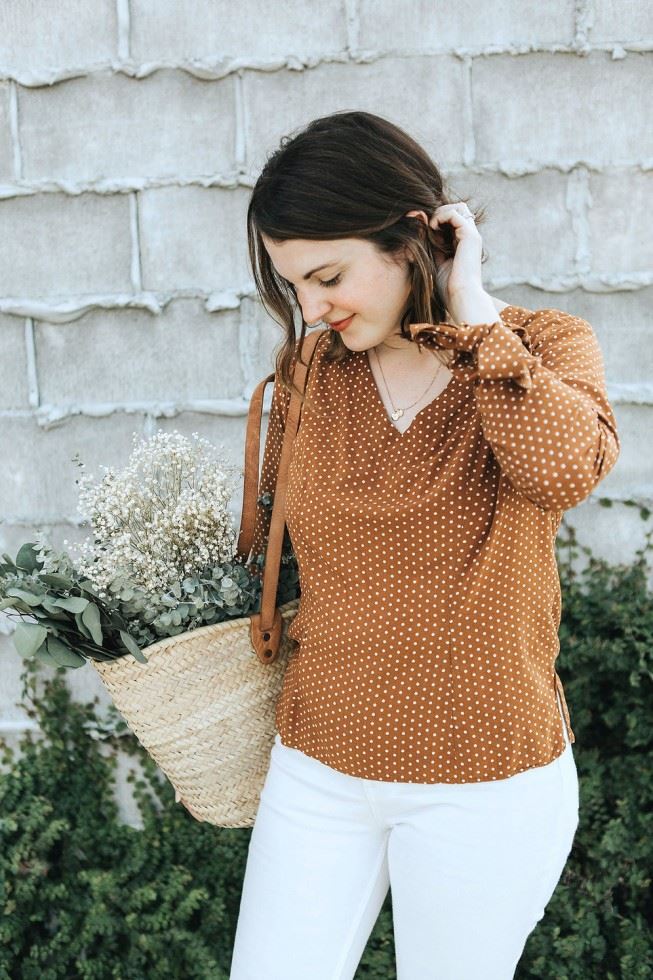 Sew To Grow Paper Sewing Pattern Seoul Blossom Blouse
 