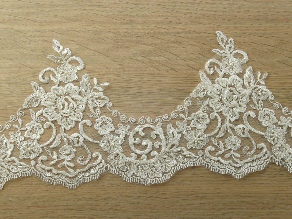 Ivory Beaded Lace Trim