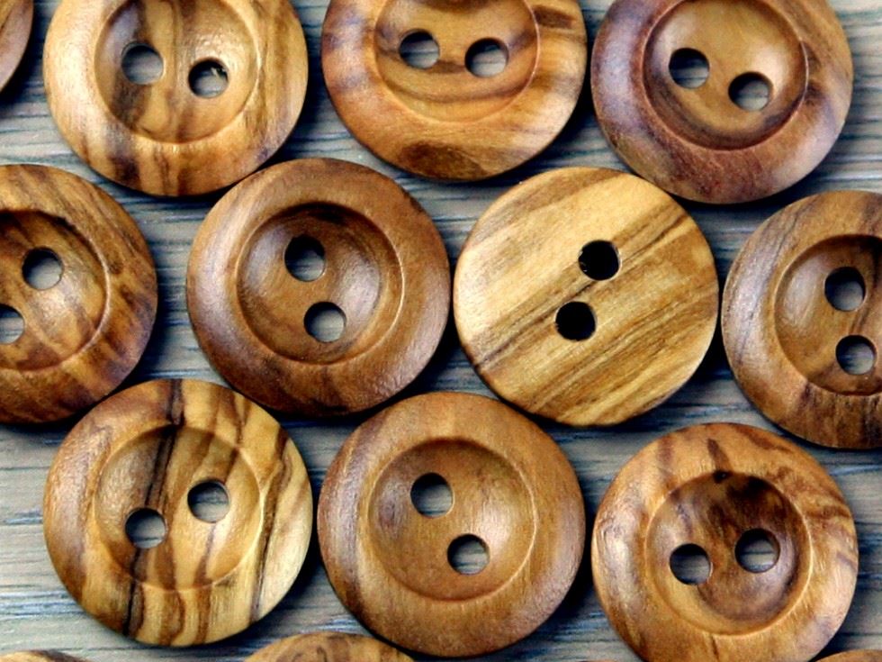 Crendon Chunky Wood Buttons (Value Pack) Brown
 