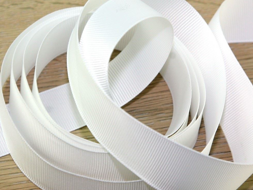 Prym White Ribbed Polyester Tape