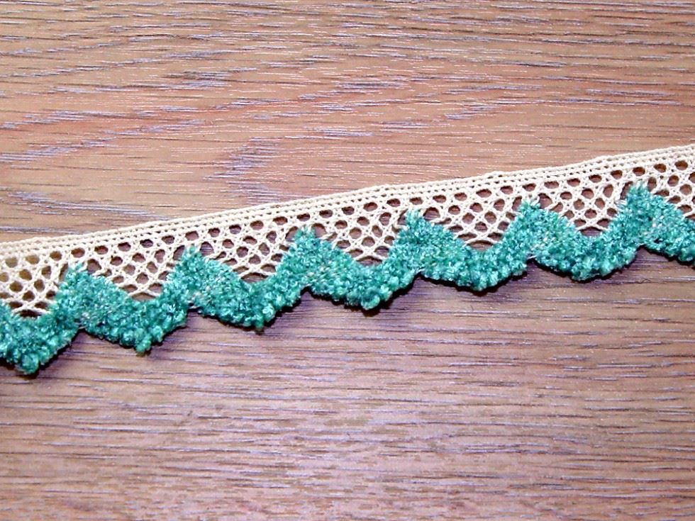 Natural Cotton Lace Trim Cream & Mint Green