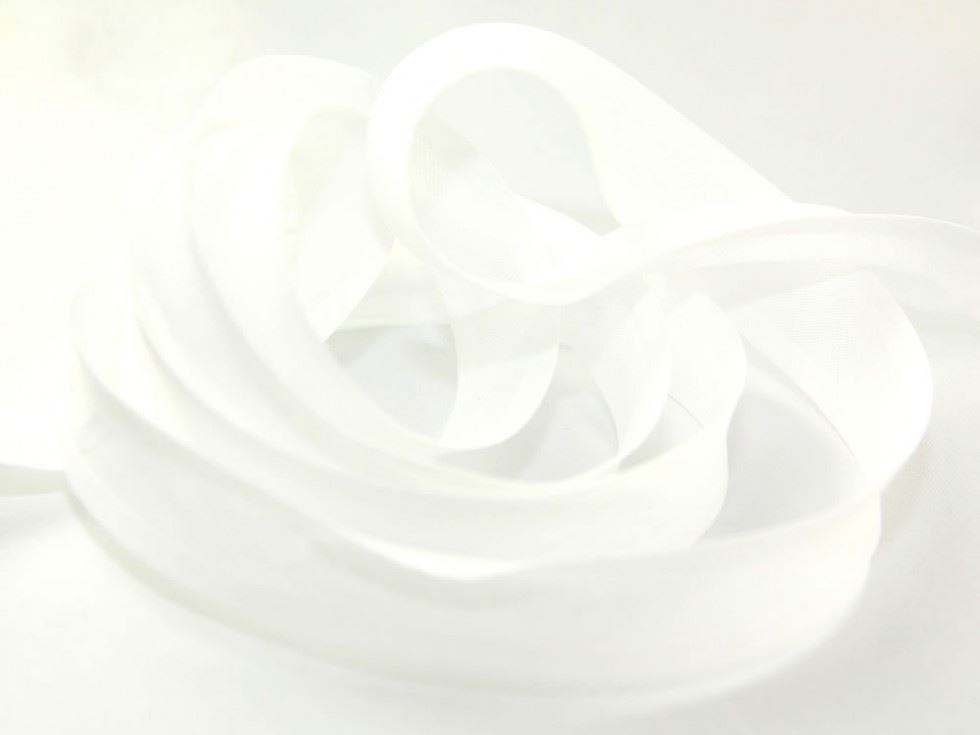 White 6301 Cotton Bias Binding Tape (Value Roll)