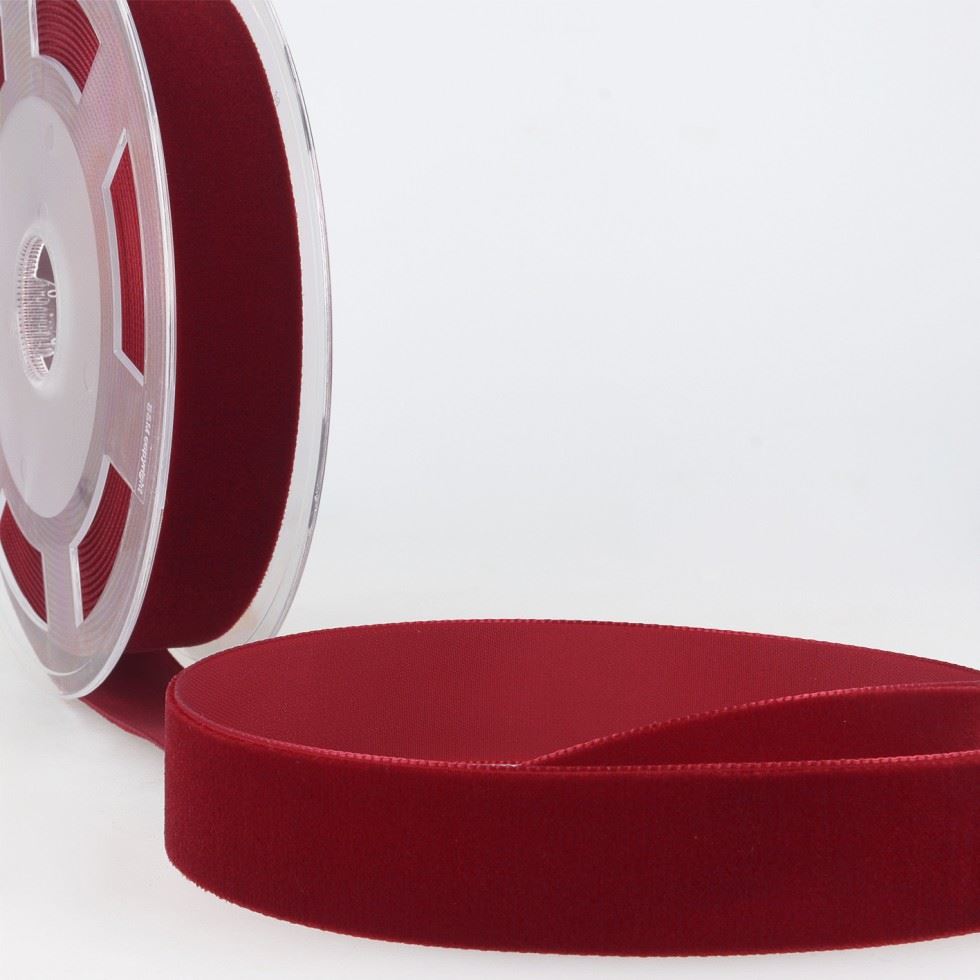 Stephanoise Velvet Ribbon Burgundy
 