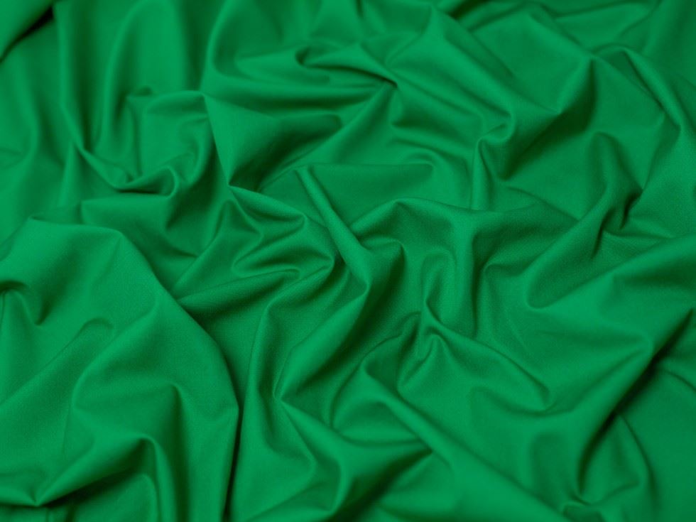 Minerva Core Range Light 100% Cotton Poplin Fabric Emerald Green
 