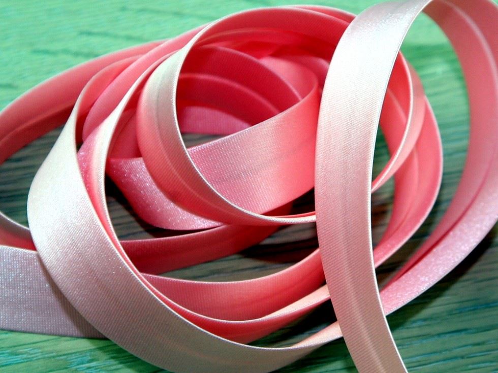 Prym Duchesse Satin Bias Binding Tape Pale Pink
 