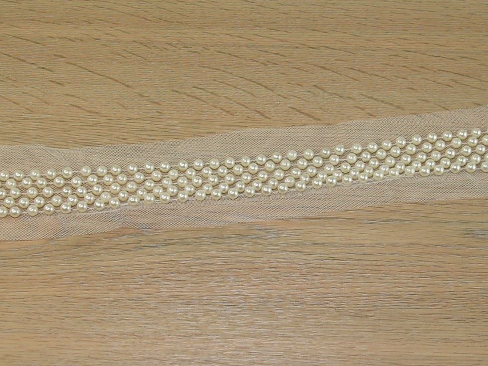 Ivory Deluxe Pearl Trim