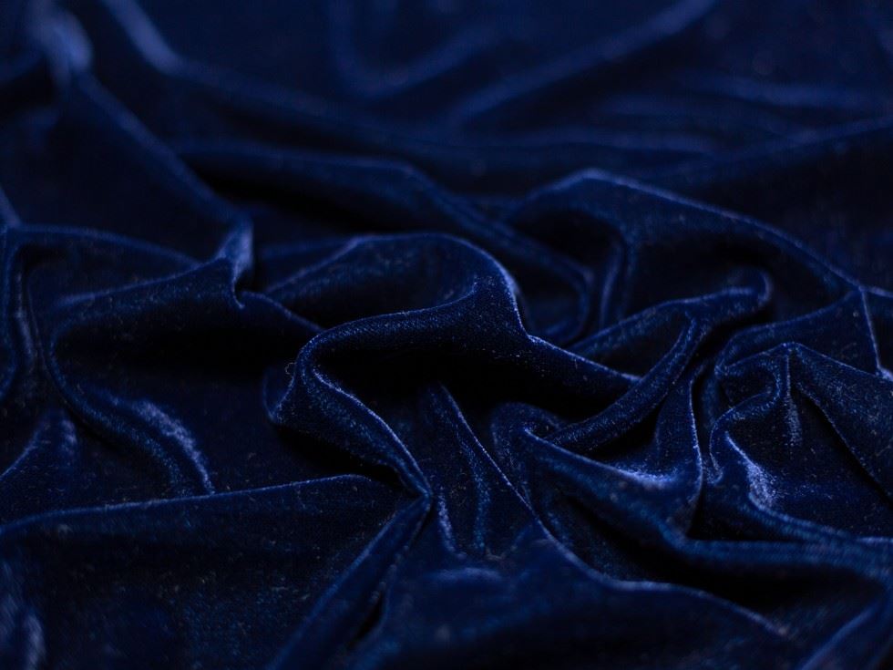 Triple Crown Velvet Fabric 110cm / 44" Wide - per metre - Picture 7 of 11
