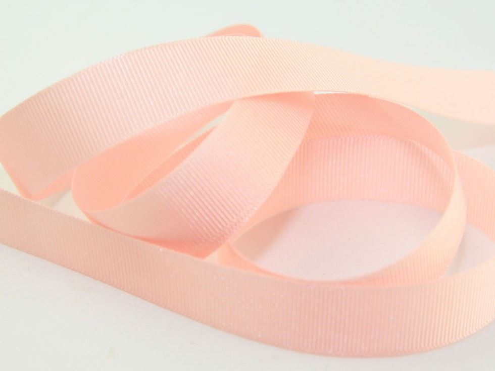 Berisfords 9204 Pink Grosgrain Ribbon