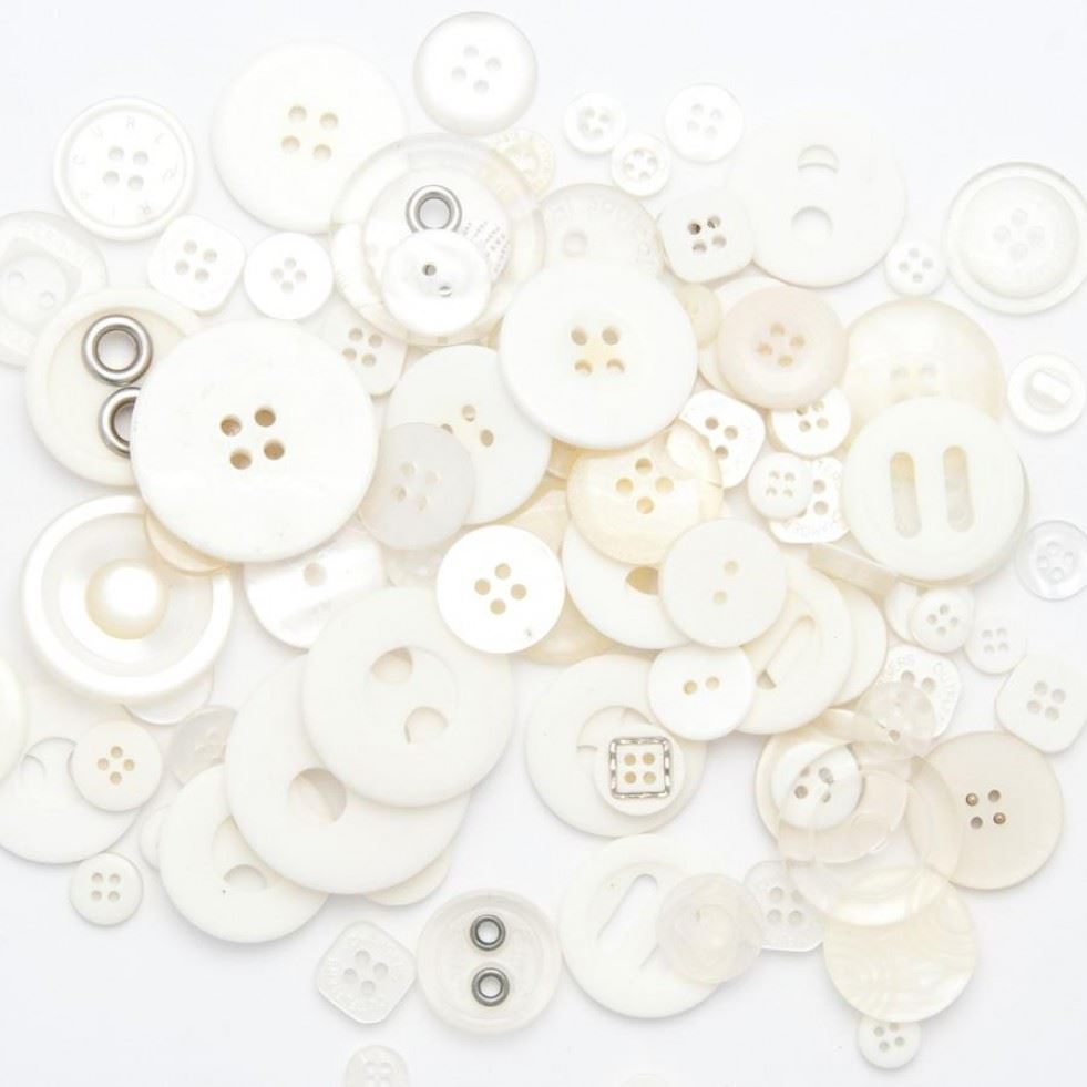 1 Kilo Assorted Buttons Bulk Value Pack Whites