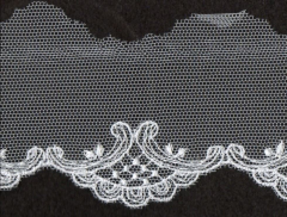 Essential Trimmings White Embroidered Tulle Lace Trim