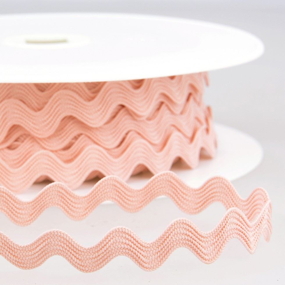 Stephanoise Ric Rac Trim Light Pink
