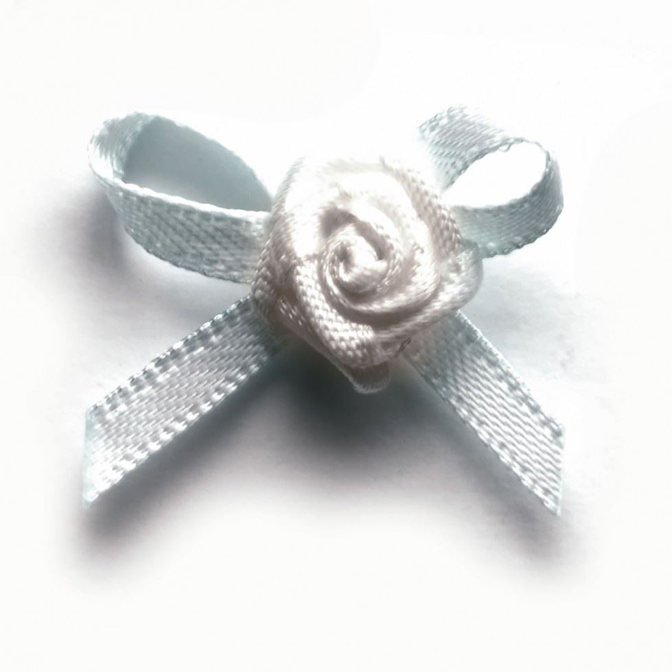 Berisfords 29 White Ribbon Rose Centred Bows