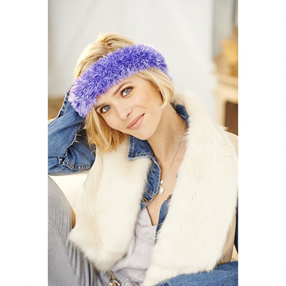 Stylecraft Eskimo Knitting Pattern 9230
 