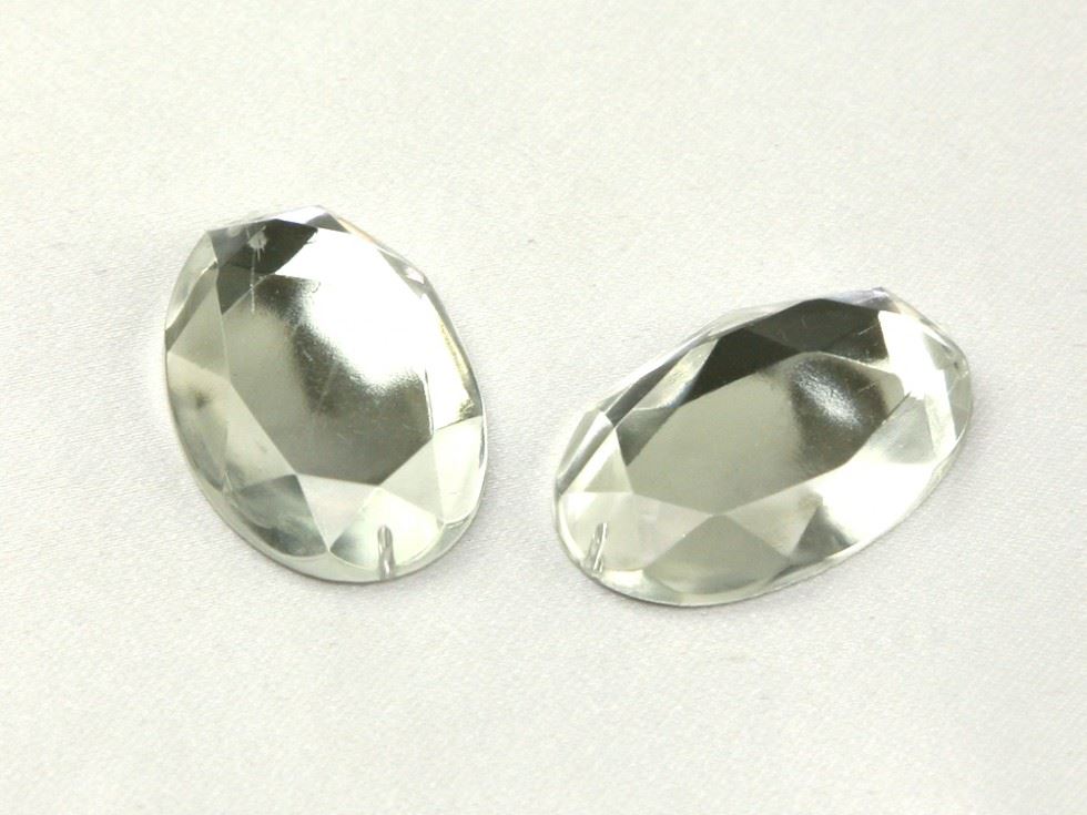 Oval Acrylic Jewels Silver Clear
 