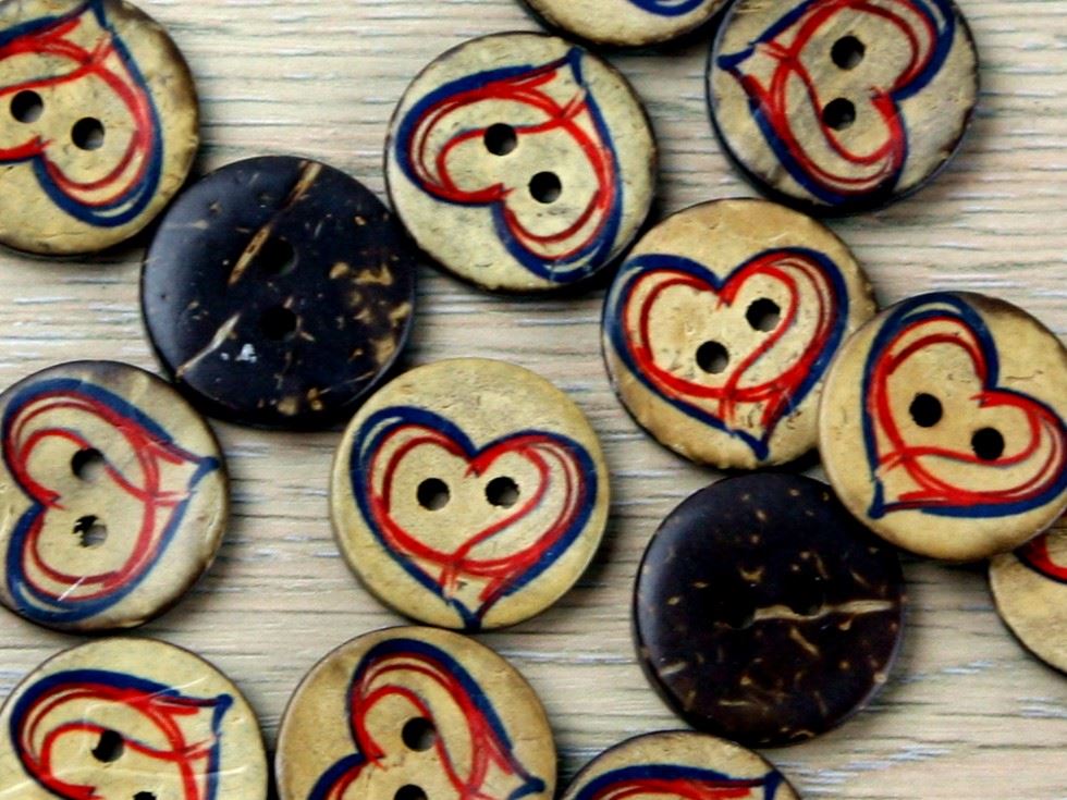 Crendon Rustic Heart Drawing Buttons (Value Pack)