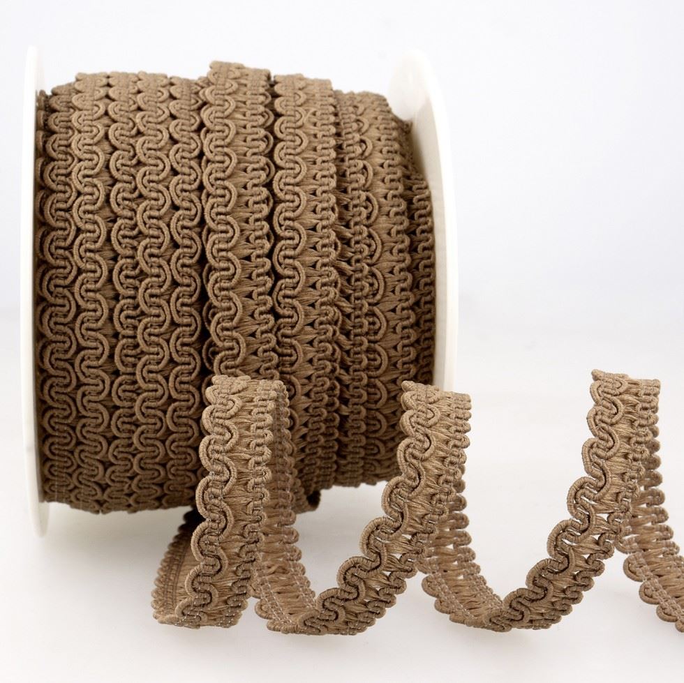 Stephanoise Rayon Braid Trim Dark Beige