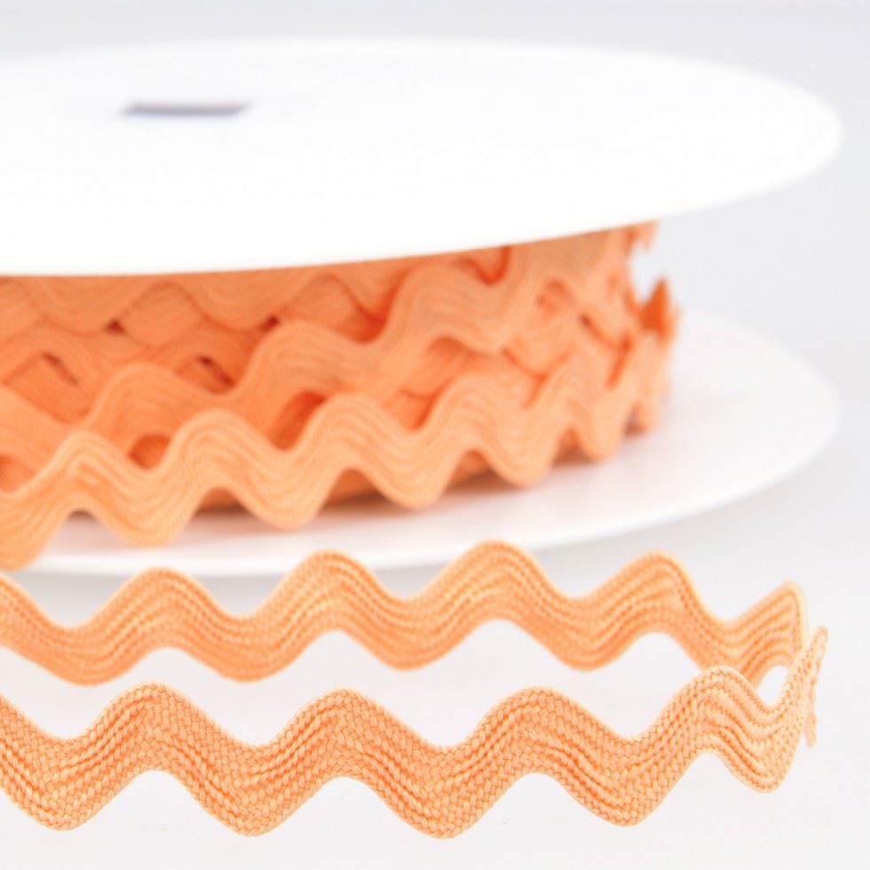 Stephanoise Ric Rac Trim Apricot
 