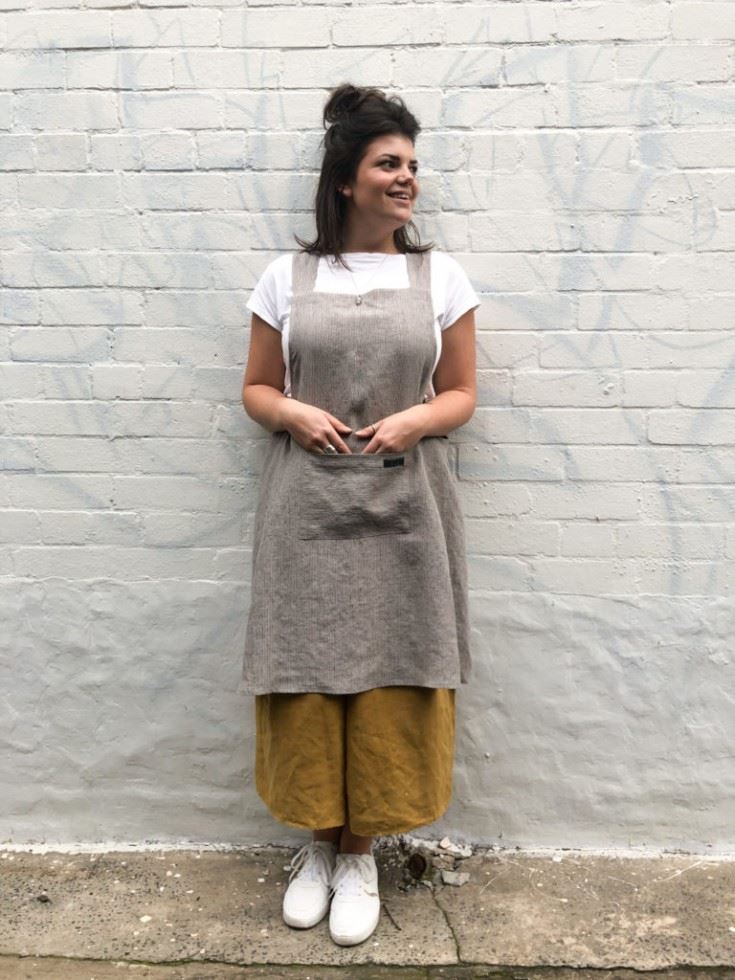 Tessuti Paper Sewing Pattern Apron