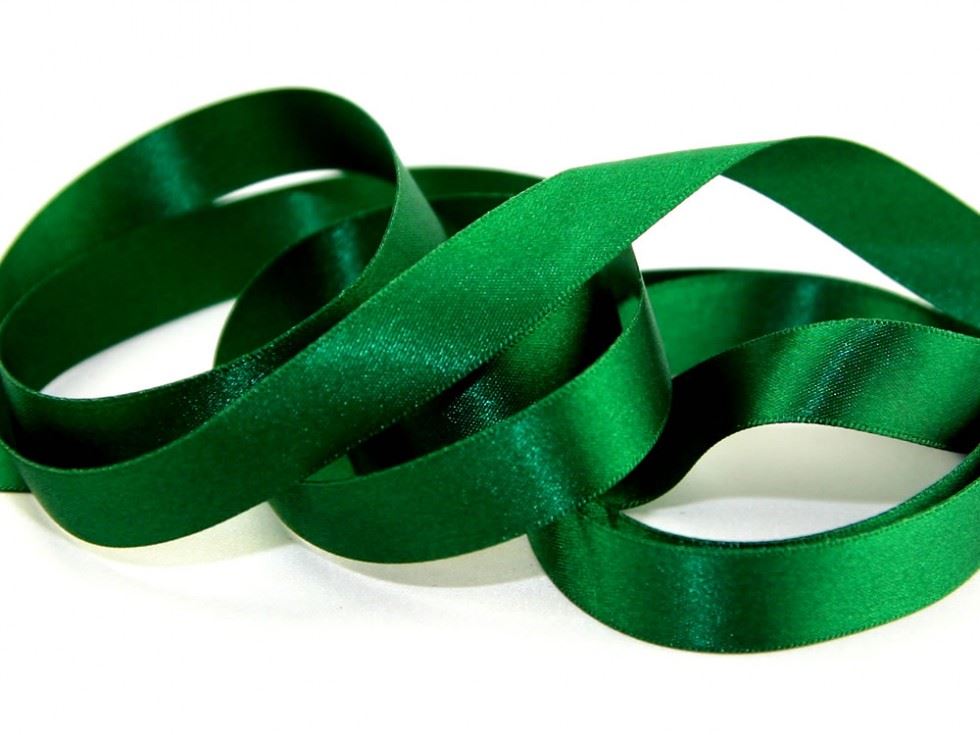 Berisfords 455 Hunter Green Double Faced Satin Ribbon