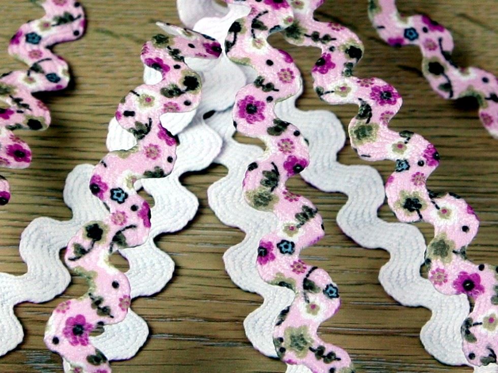 Pink & Lilac Floral Ric Rac Trim