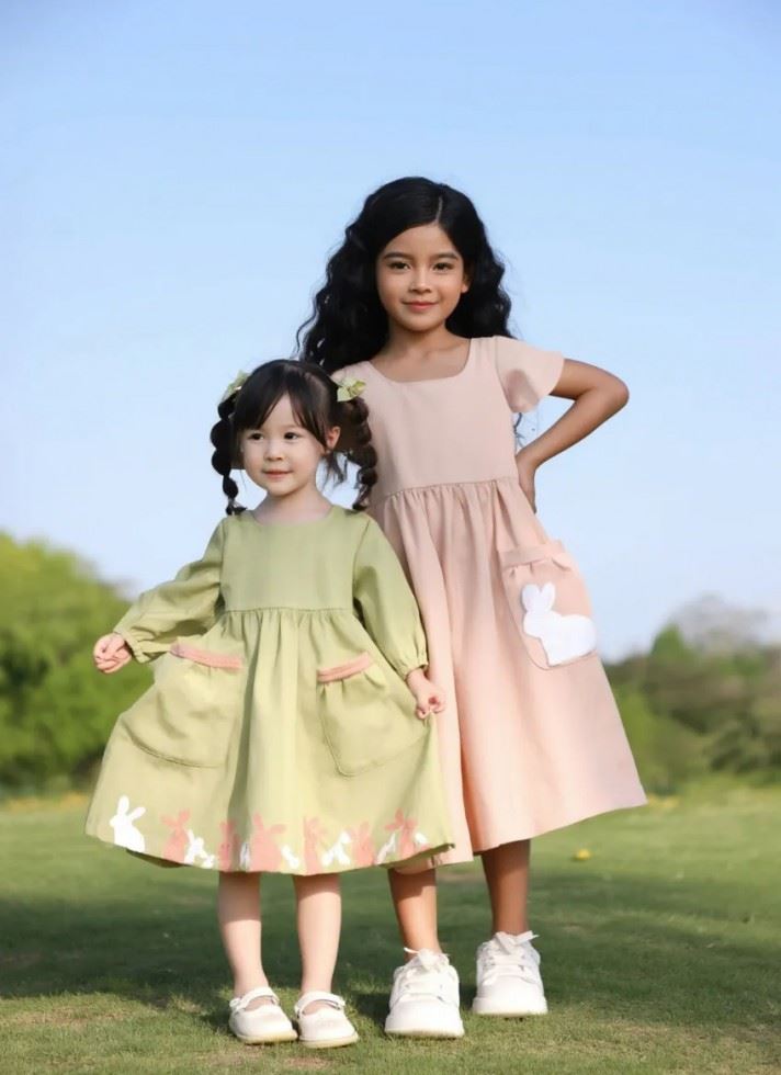 Sew Different Paper Sewing Pattern Kids Bambino Frock
 