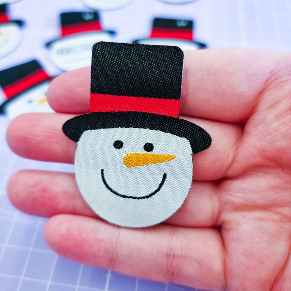 Sew Anonymous Snowman Silhouette Woven Labels
 