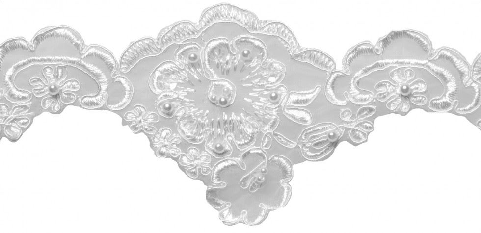 Simplicity White Lace Pearl Trim