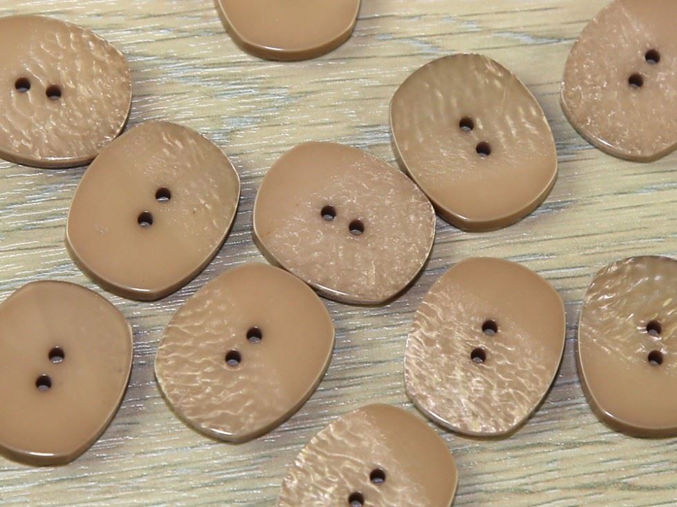 Dill Oval Shimmer Buttons (Value Pack) Beige
 