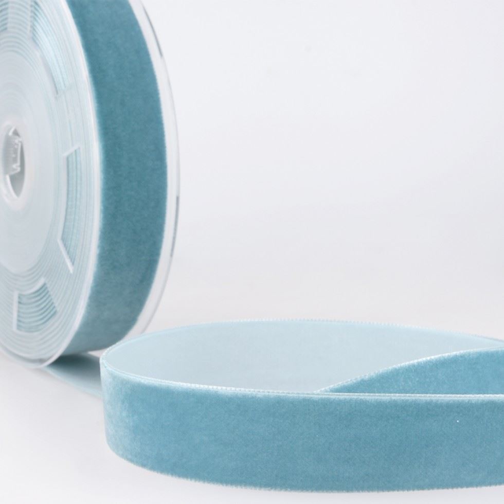 Stephanoise Velvet Ribbon Bright Blue