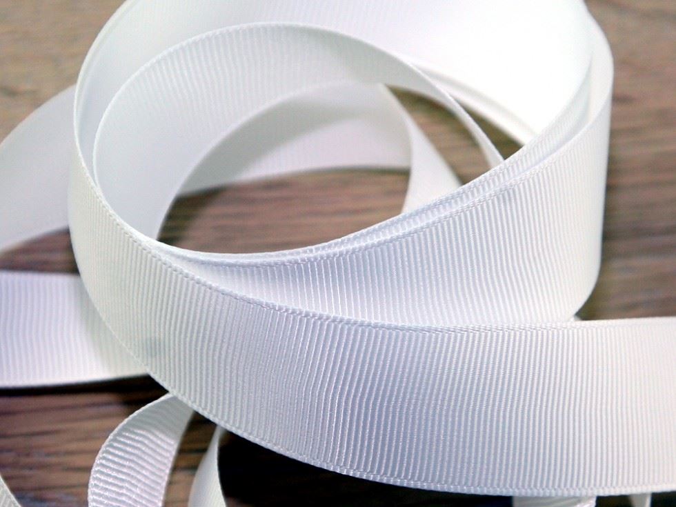Prym Cream Ribbed Polyester Tape