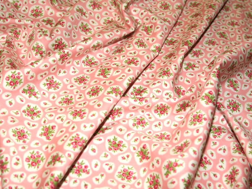 100% Cotton Poplin Fabric Pink