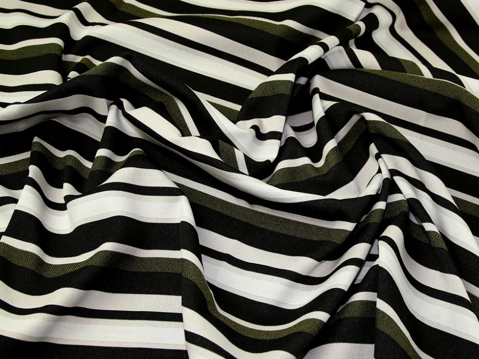 Lady Mcelroy Multicoloured Viscose Suiting Fabric