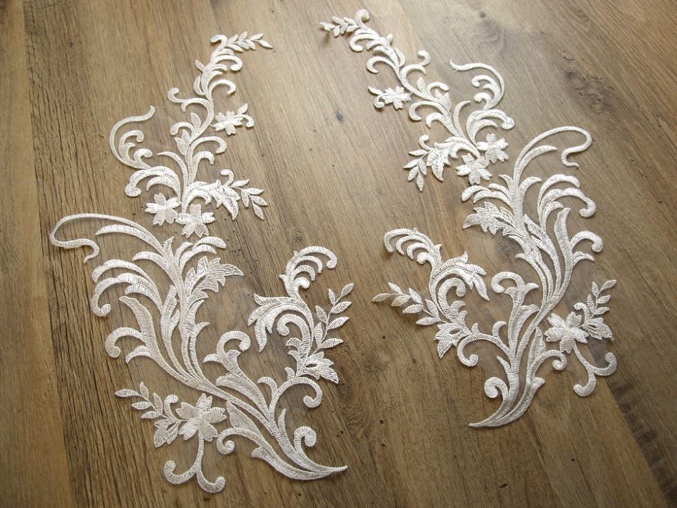 Large Embroidered Appliques Ivory
 