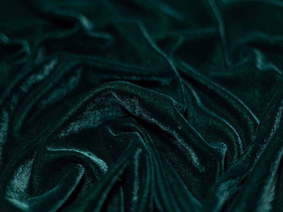 Triple Crown Velvet Fabric 110cm / 44" Wide - per metre - Picture 2 of 11
