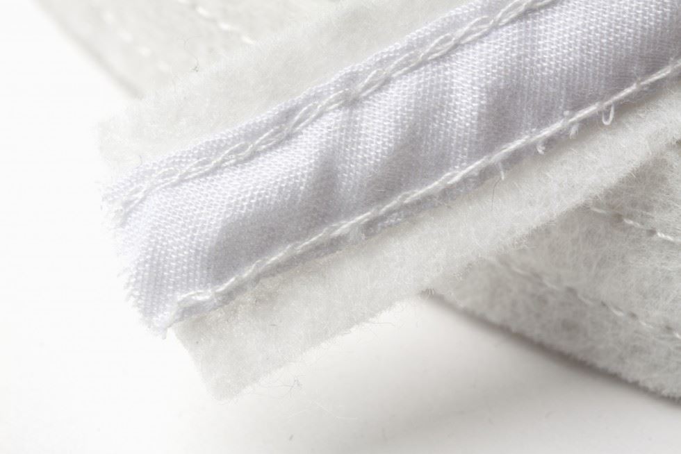 Hemline White Felt Covered Polyester Boning
