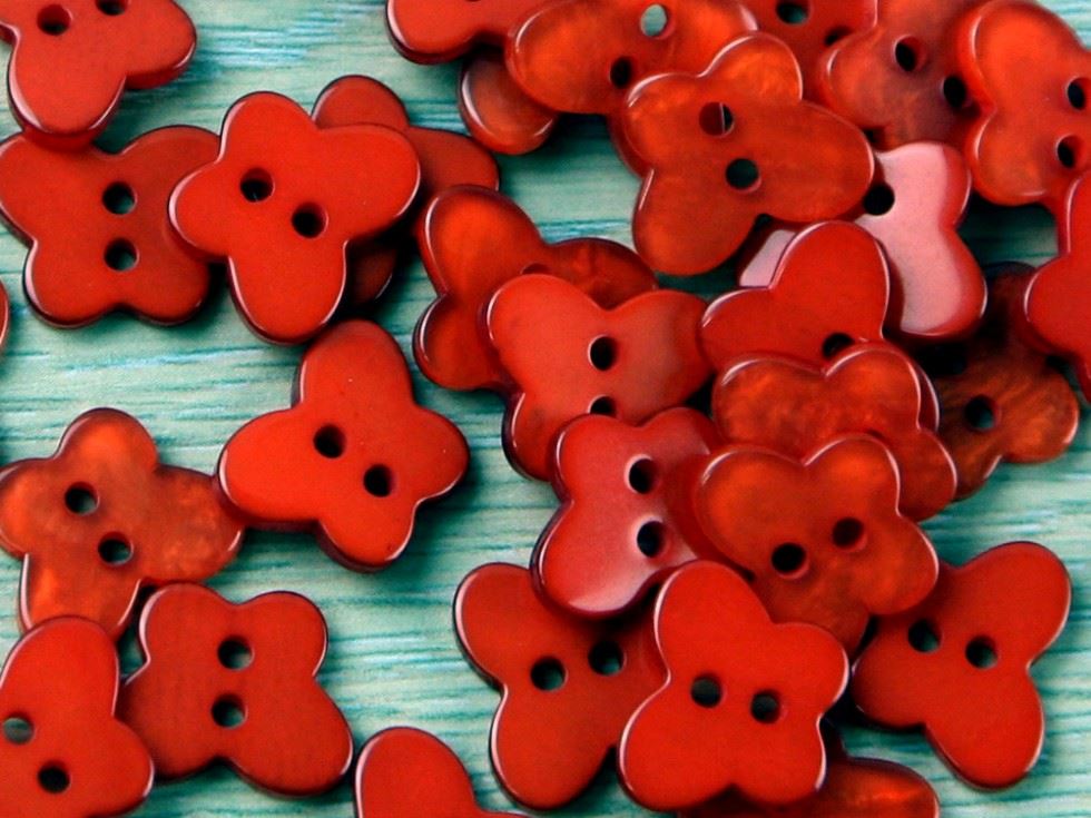 Trimits Orange Pearlised Butterfly Buttons (Value Pack)