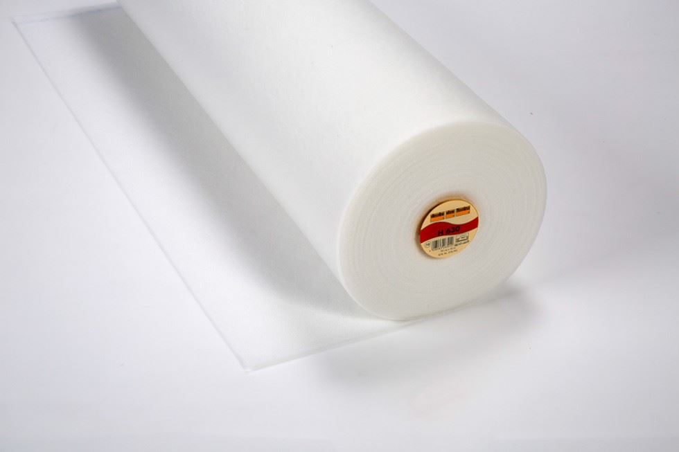 Vilene Vlieseline H630 Iron On Low Loft Volume Fleece White
 