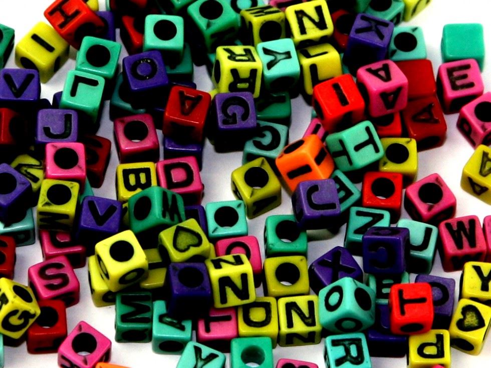 Darice Alphabet Letter Beads Assorted Colours