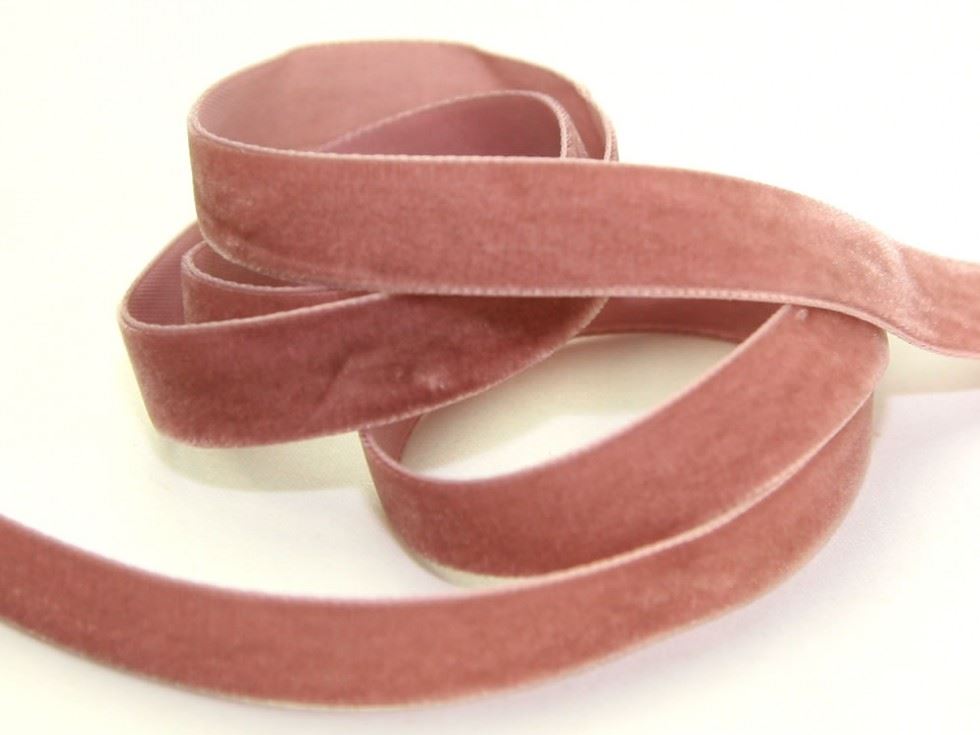 Berisfords Velvet Ribbon Mini Roll 9263 Colonial Rose
 