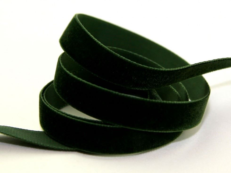 Berisfords 9926 Olive Velvet Ribbon Mini Roll